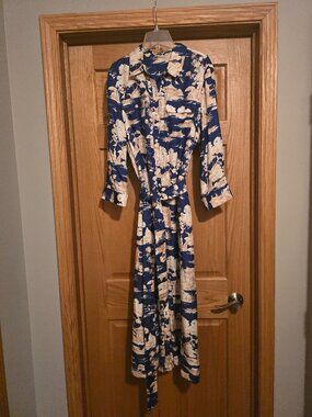 J McLaughlin Asian print button down dress size large